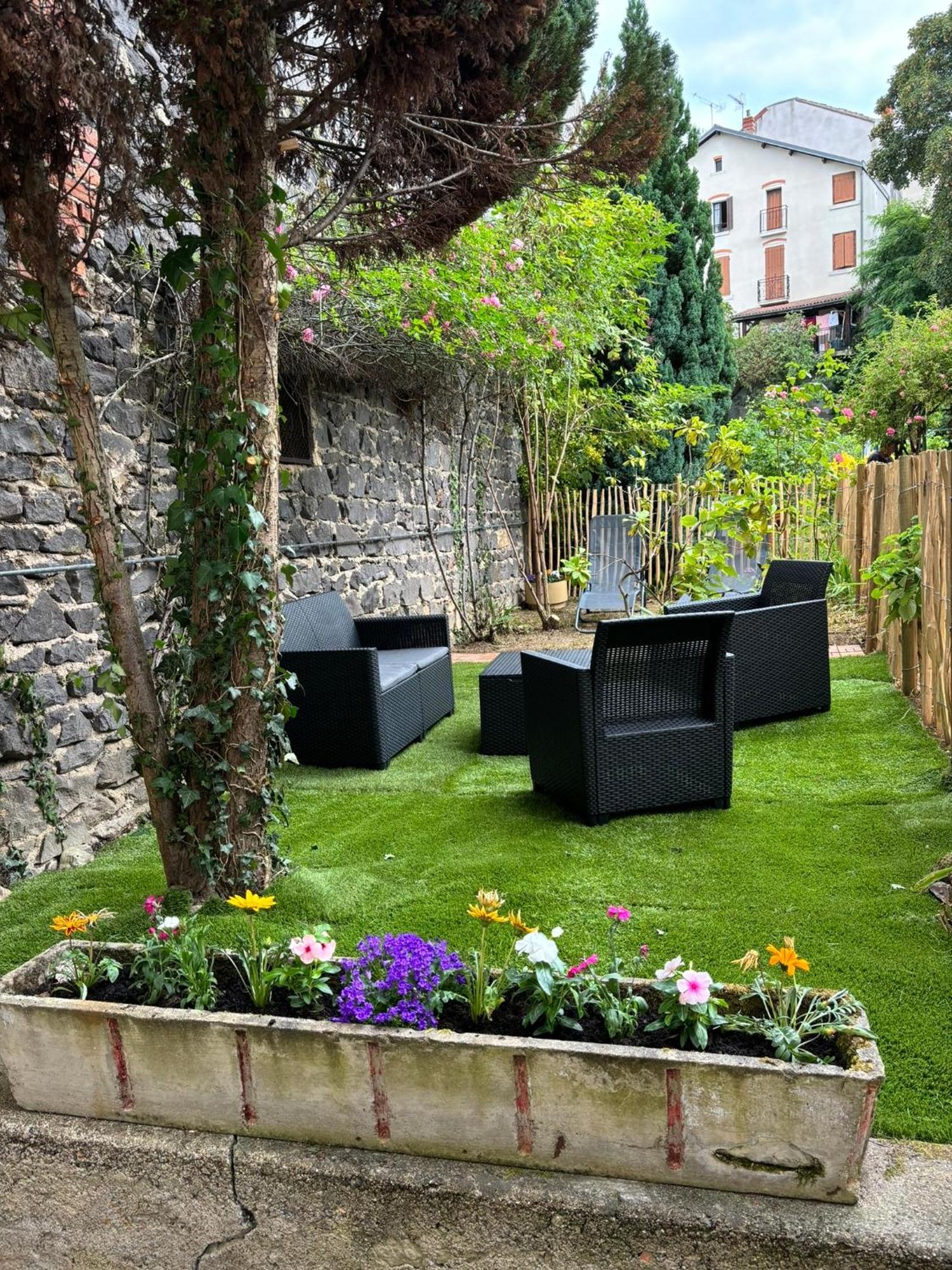 Le Gamay - T2 Avec Parking Et Terrasse Apartment Châtel-Guyon